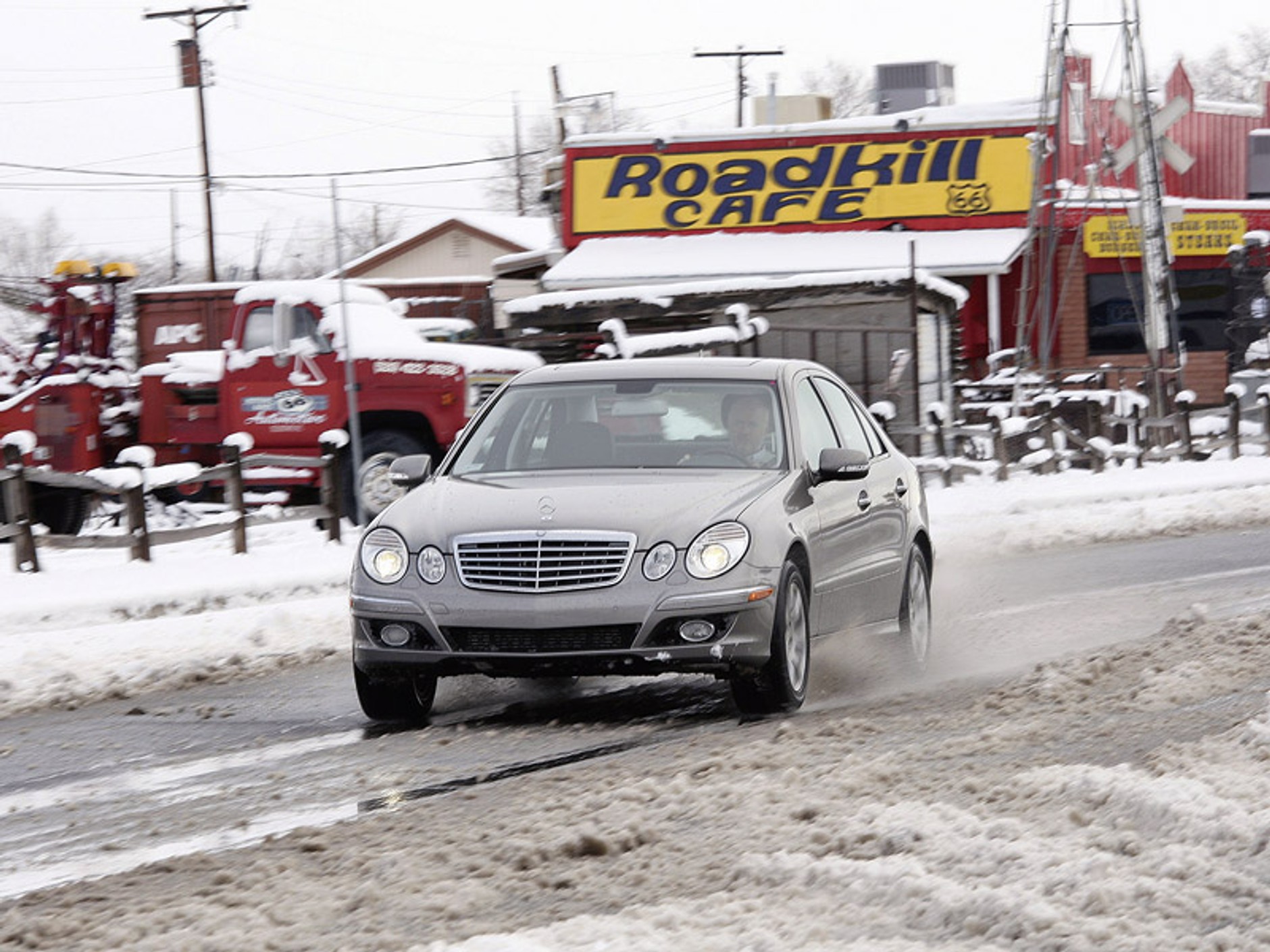 Daimler pokazuje Amerykanom oszczędność diesli