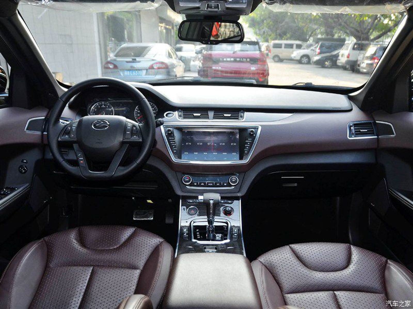 Chińska kopia Range Rovera Evoque