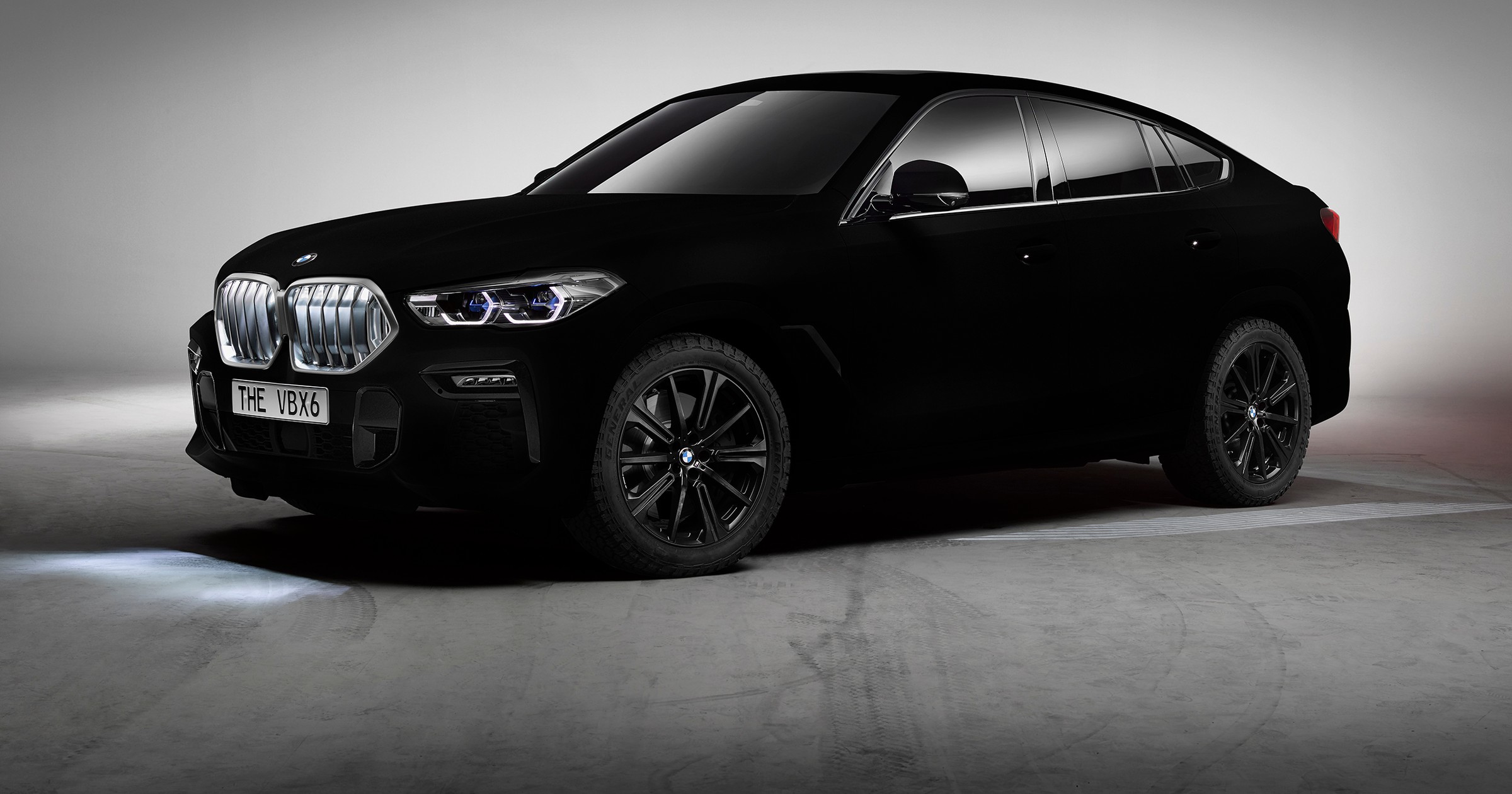 BMW X6 Vantablack