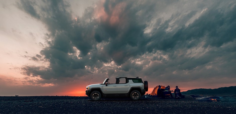 GMC Hummer EV SUV