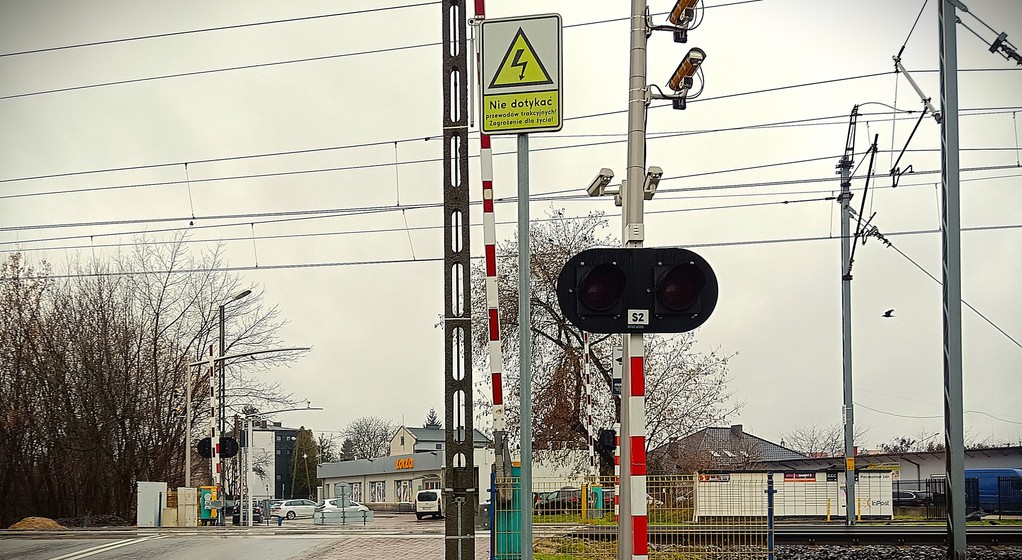 System "Red Light" na przejeździe kolejowym w Radomsku