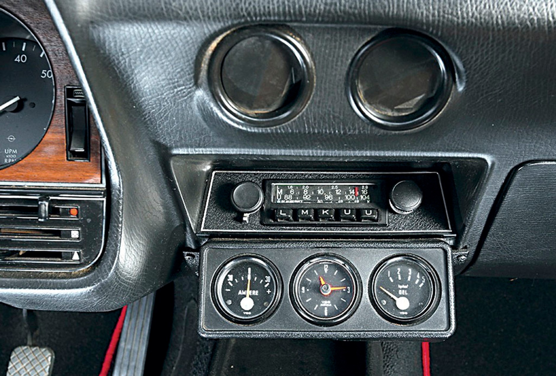 Opel Manta Black Magic - nie tylko dla młodzieży