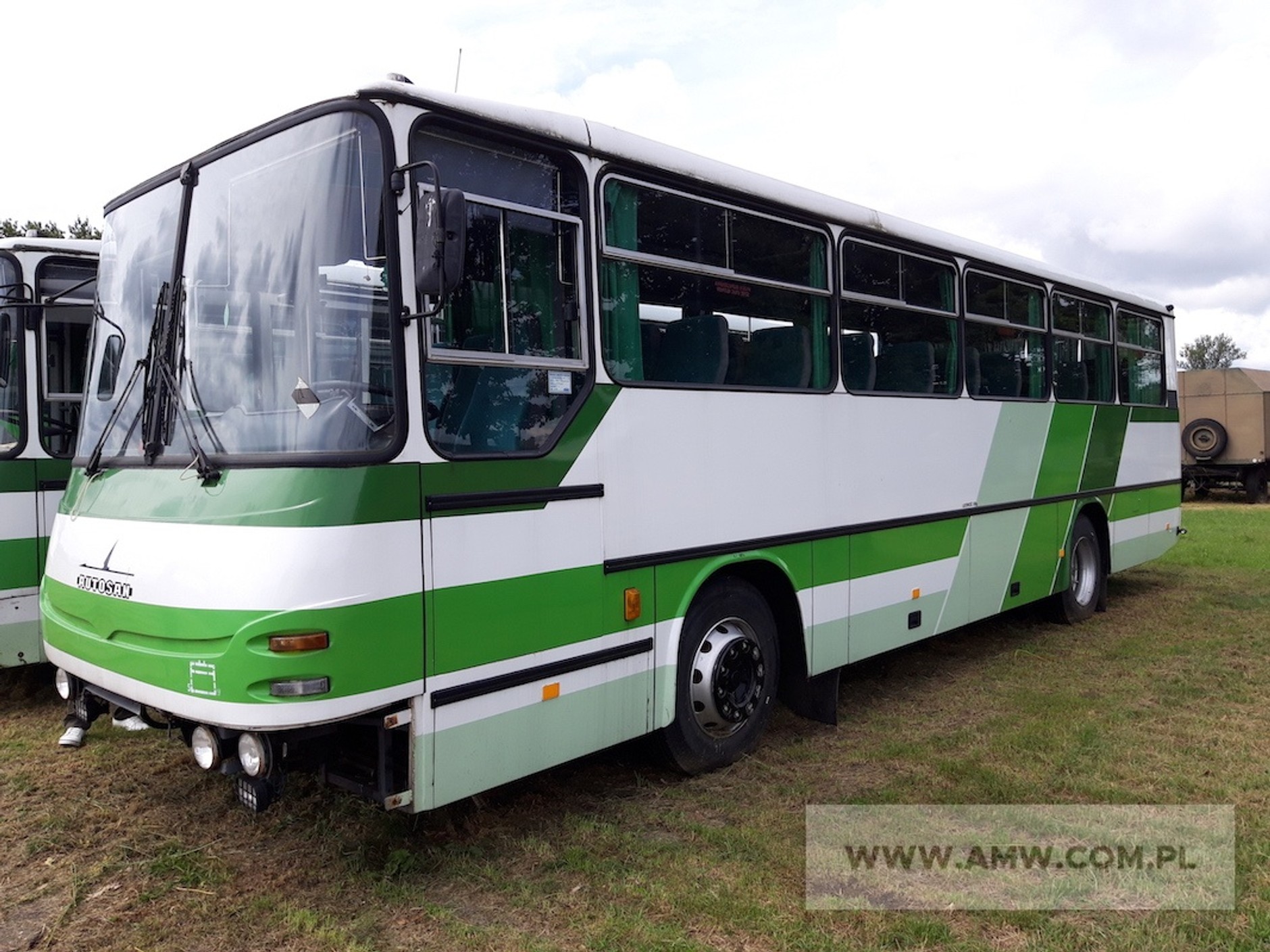 Autobus pasażerski Autosan H-10.10: 2000 r.; 14 tys. zł