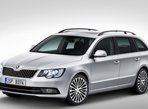 Nowa Skoda Superb za 78,5 tys. zł