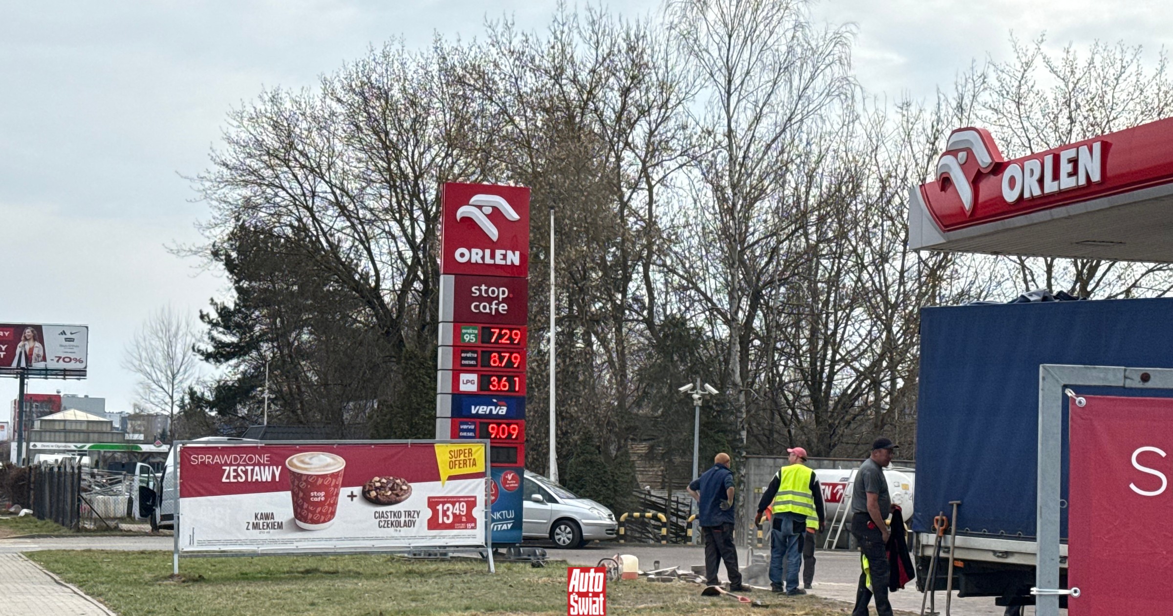 Orlen obniżył hurtowe ceny paliw. Ale cudu przy pompie nie będzie