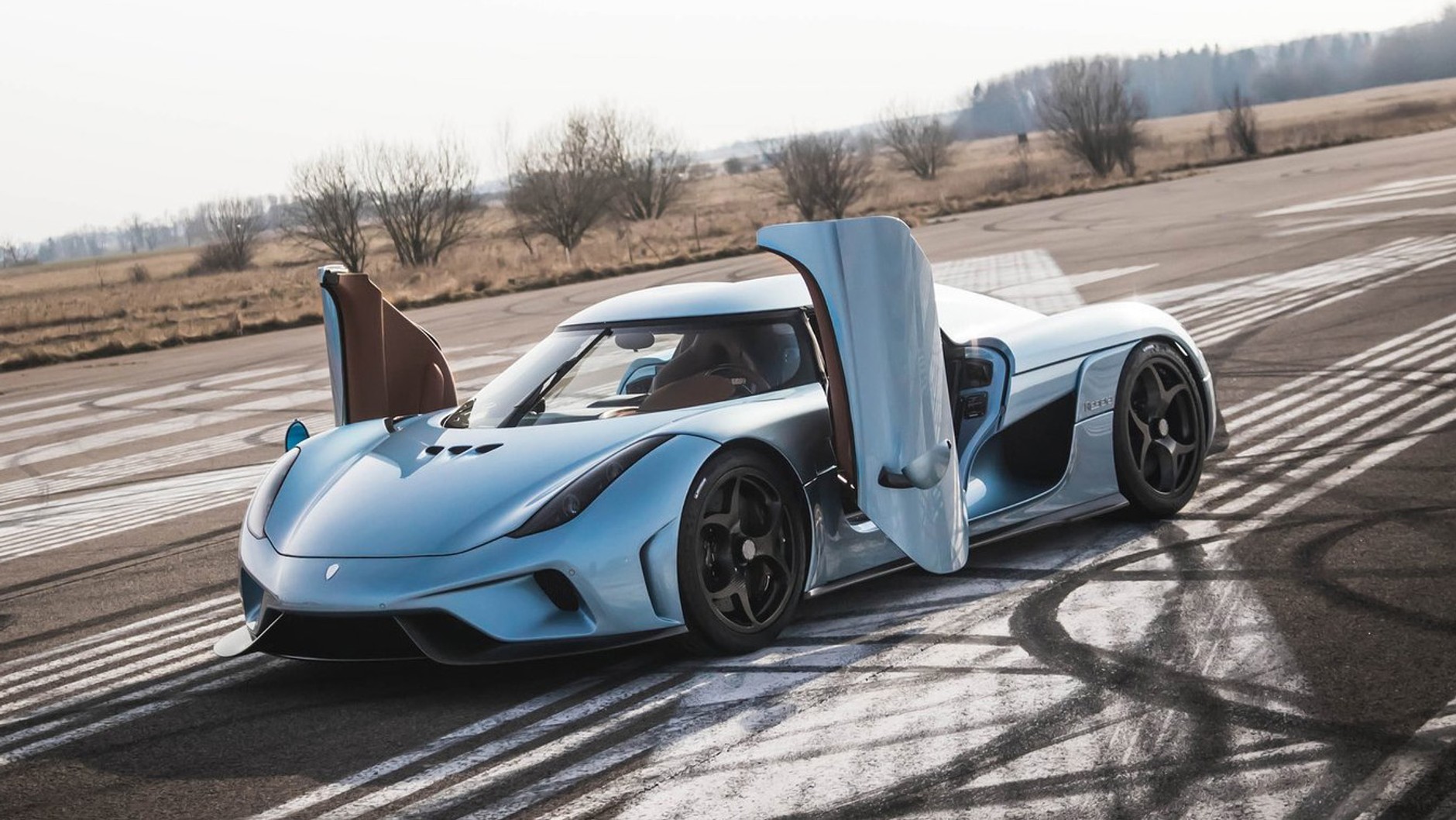 8 najmocniejszych samochodów w sprzedaży