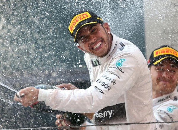 Grand Prix Chin 2015 dla Hamiltona