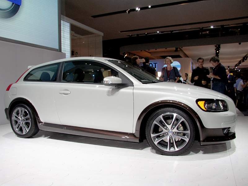 Volvo C30: pierwsze wrażenia z Paryża