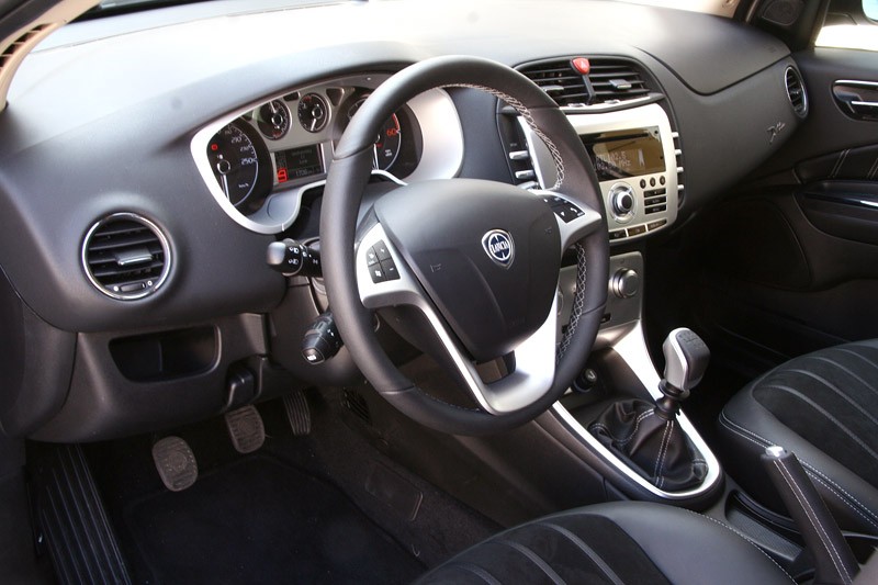 Pierwsze wrażenia: Lancia Delta – legenda w nowym runie