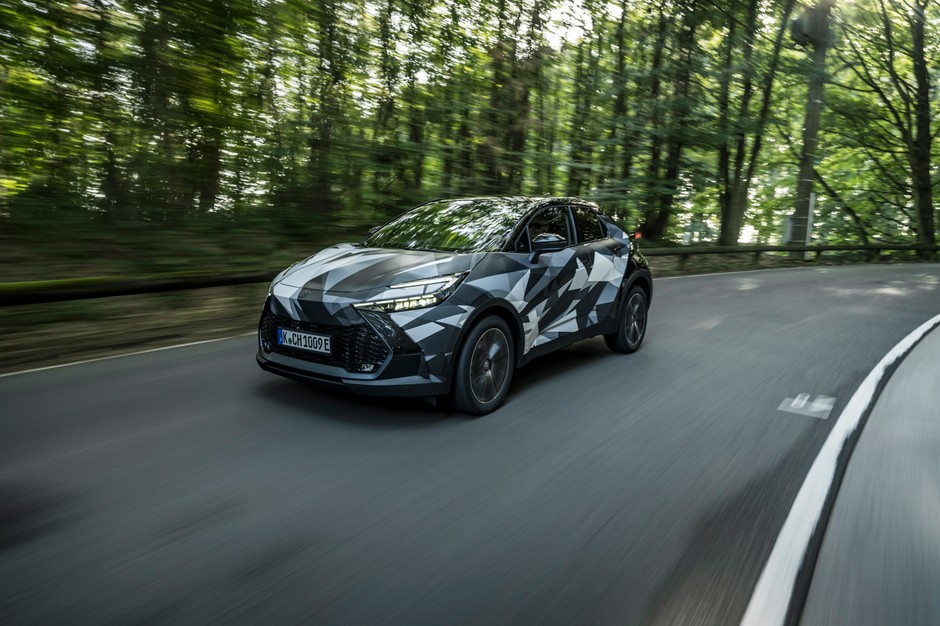 Nowa Toyota C-HR Plug-in Hybrid