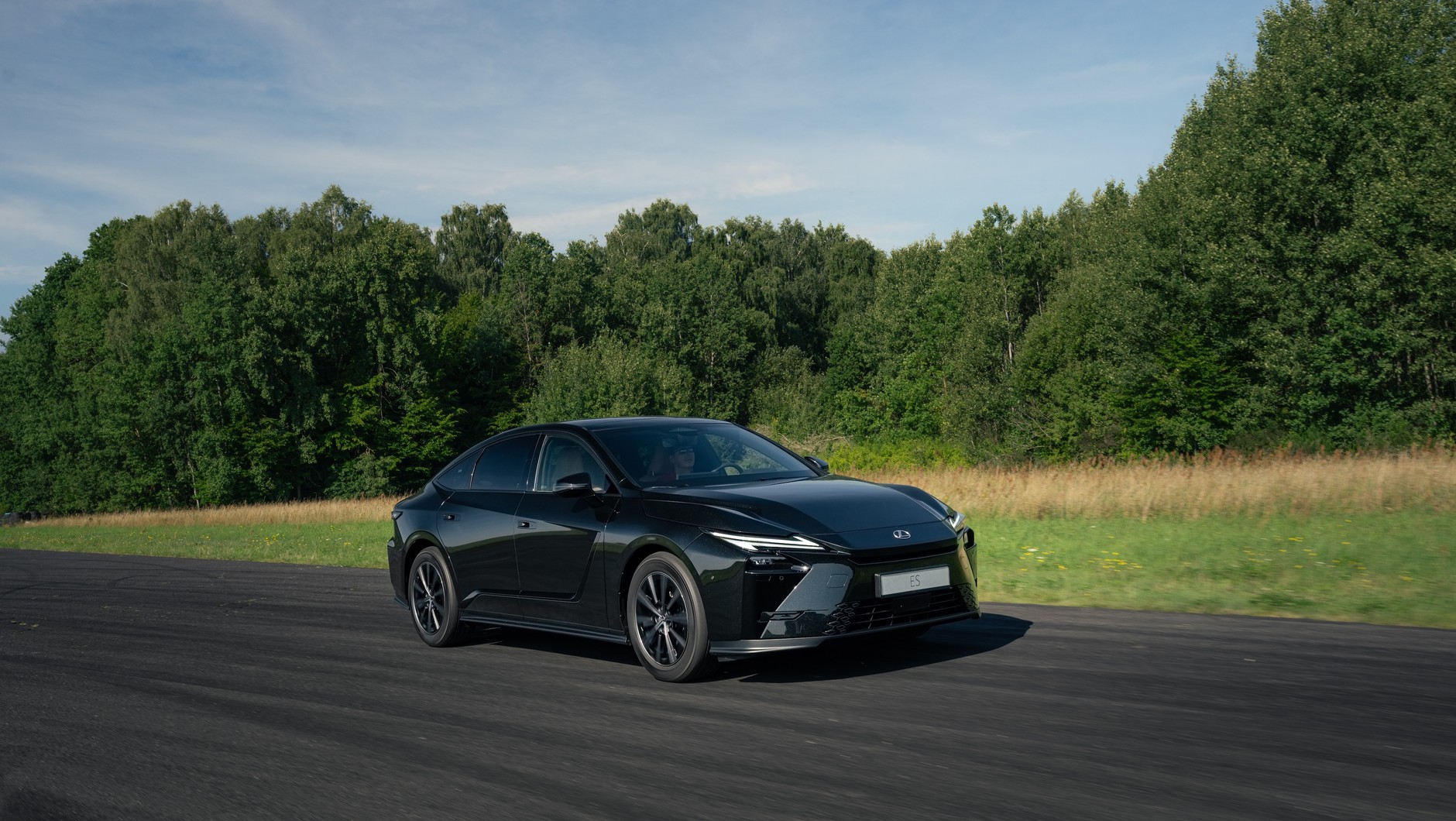 Nowy Lexus ES