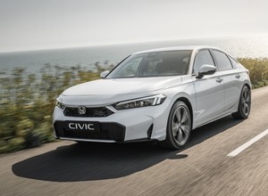 Honda Civic znów się zmienia. W japońskiej firmie nazywa się to MMC