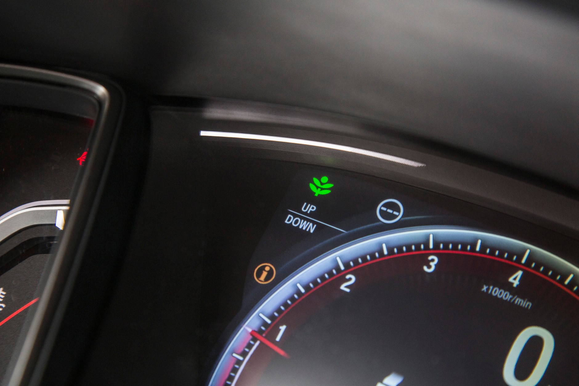 Honda Civic 1.5 VTEC Turbo – setki tysięcy kierowców nie może się mylić | TEST