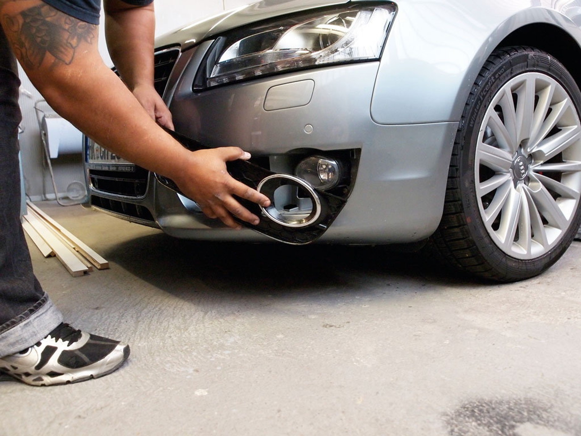 Jak natryskuje się folię?