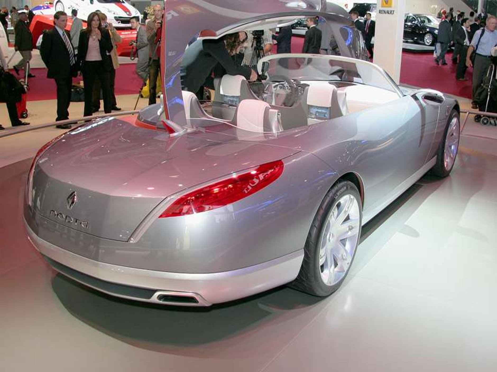 Paryż na żywo: fotogaleria z targów – Pierwszy dzień targów (2/2)