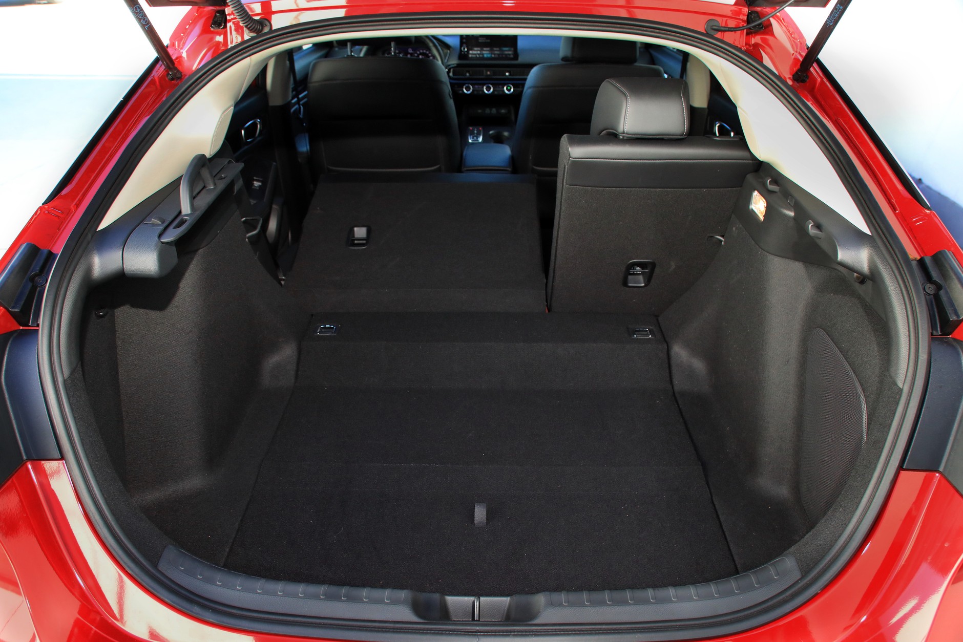 Honda Civic e: HEV 2022 11 generacja