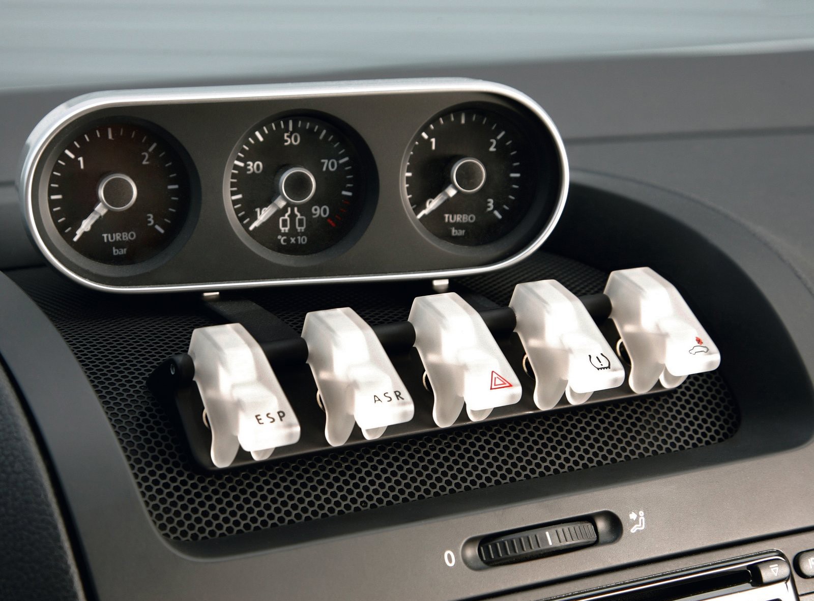 VW Golf GTI W12