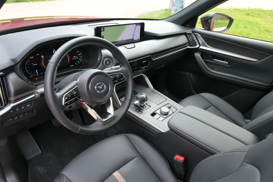 Mazda CX-60 2025