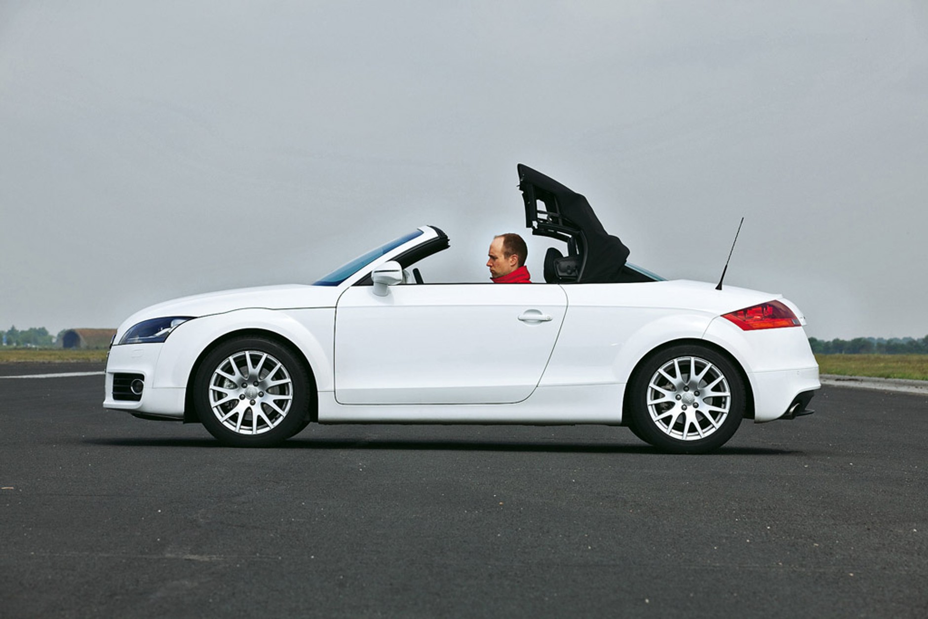 Mercedes SLK kontra BMW Z4 i Audi TT Roadster: sprawdziliśmy, czy ten Mercedes nadal budzi emocje?