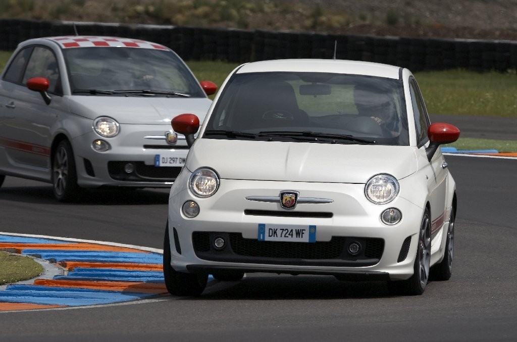 500 Abarth - Legenda wróciła na tor