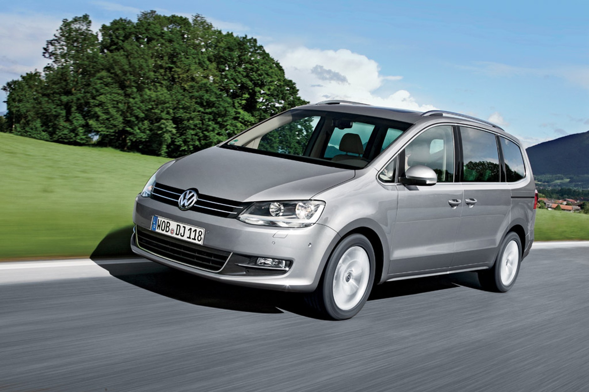 Terenówki dla 7 osób: rodzinna przygoda