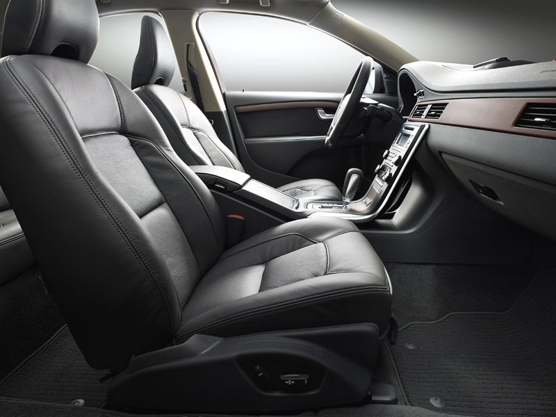 Genewa 2009: Volvo S80 – facelifting, sportowe zawieszenie i nowe 5-cylindrowe silniki