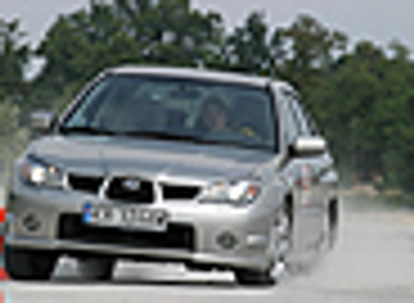 Subaru Impreza 2.0 RC - W niej kochają się faceci