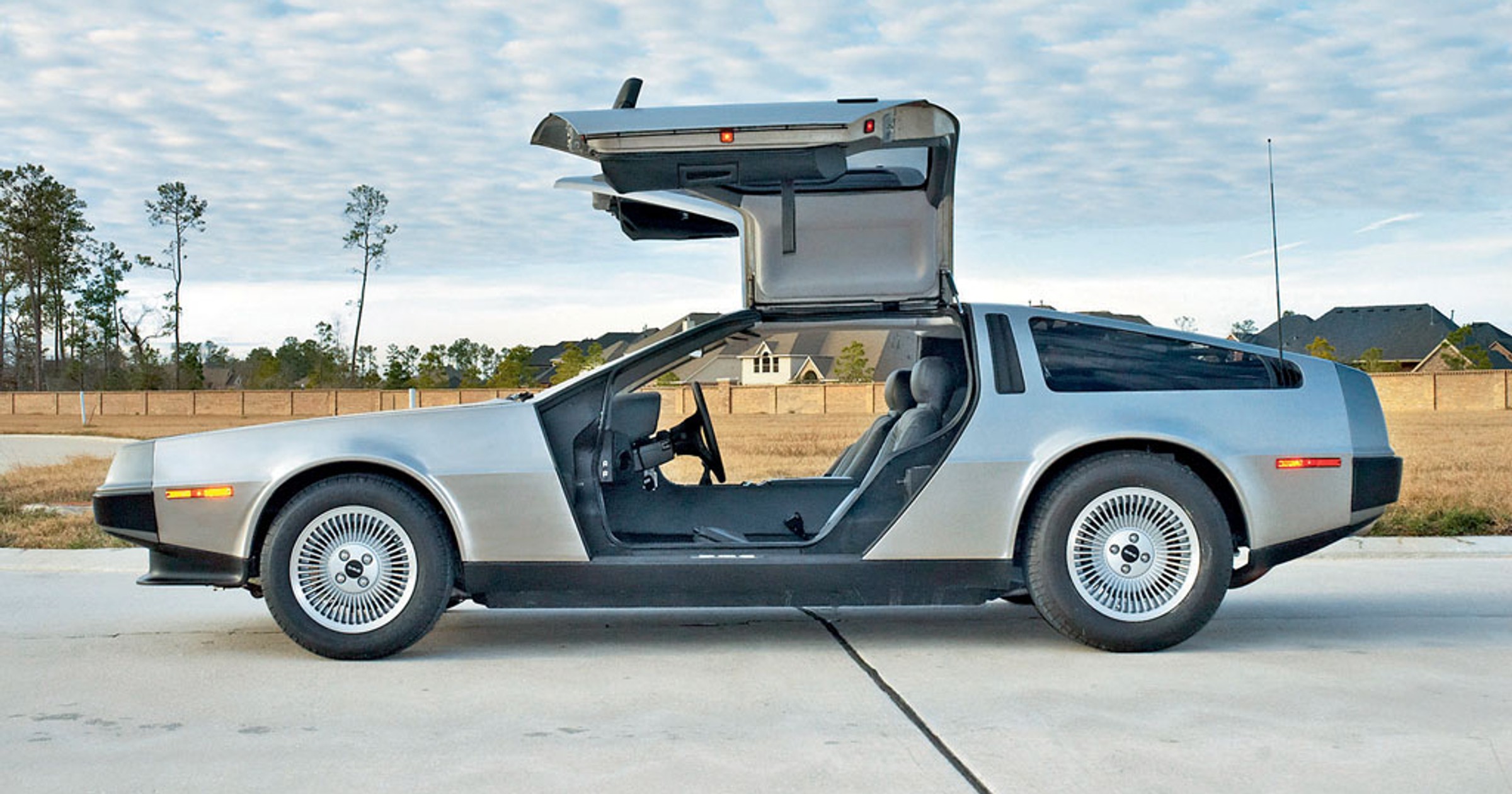 Delorean DMC-12