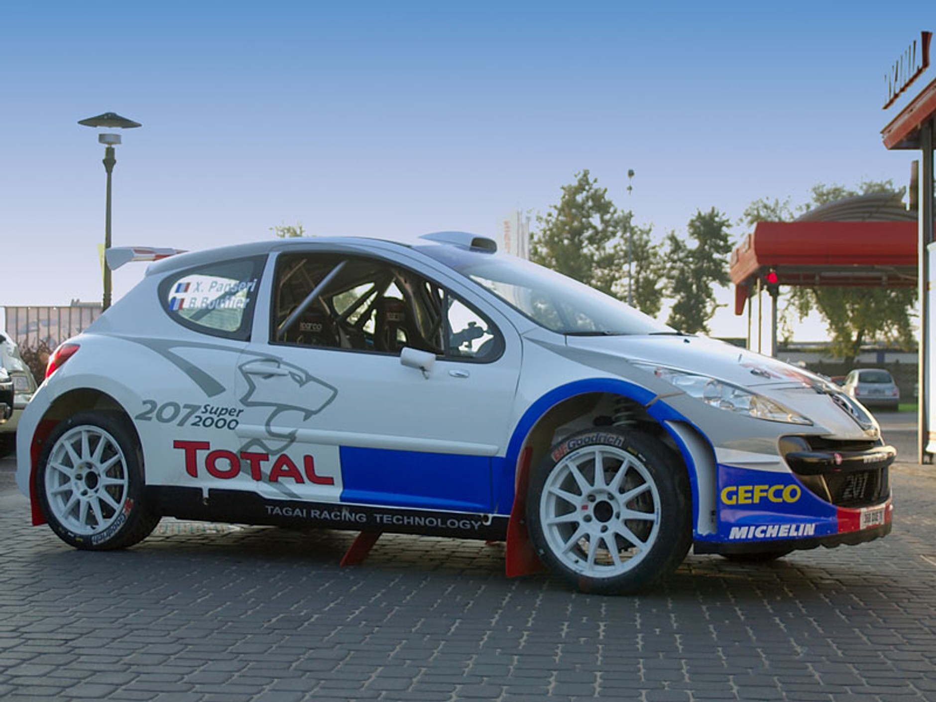 Sezon Peugeot - zdobyli w Polsce wszystko co możliwe...