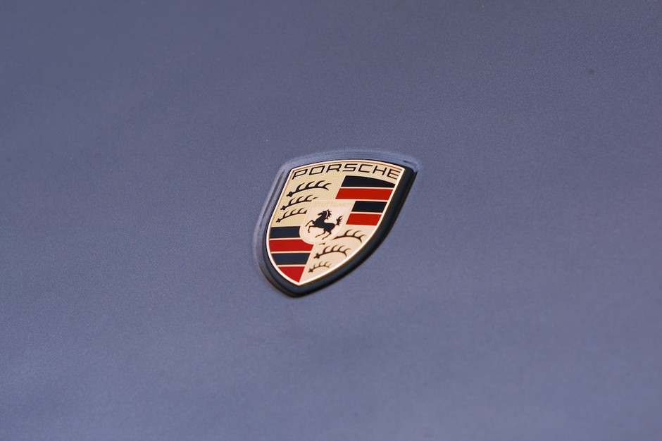 Reflektory Porsche służą do...