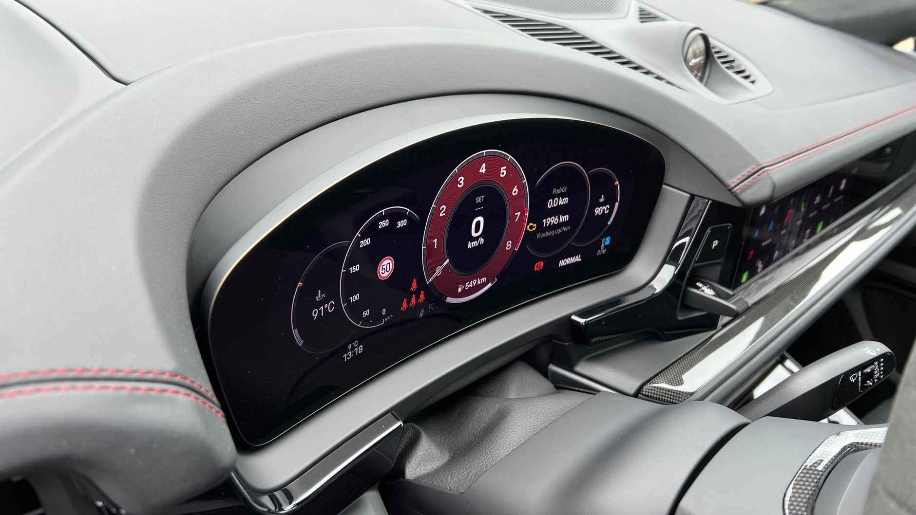 Porsche Cayenne GTS Coupe (model roku 2025)