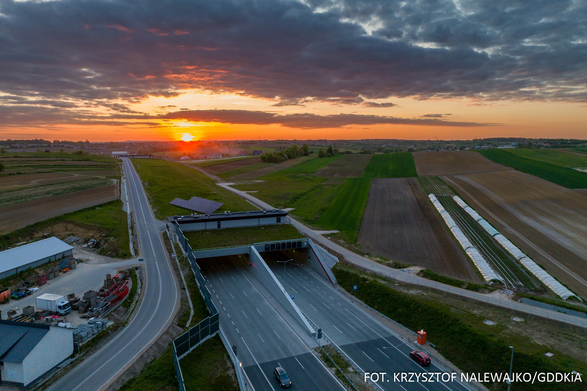 S52 Północna Obwodnica Krakowa, węzeł Batowice i tunel