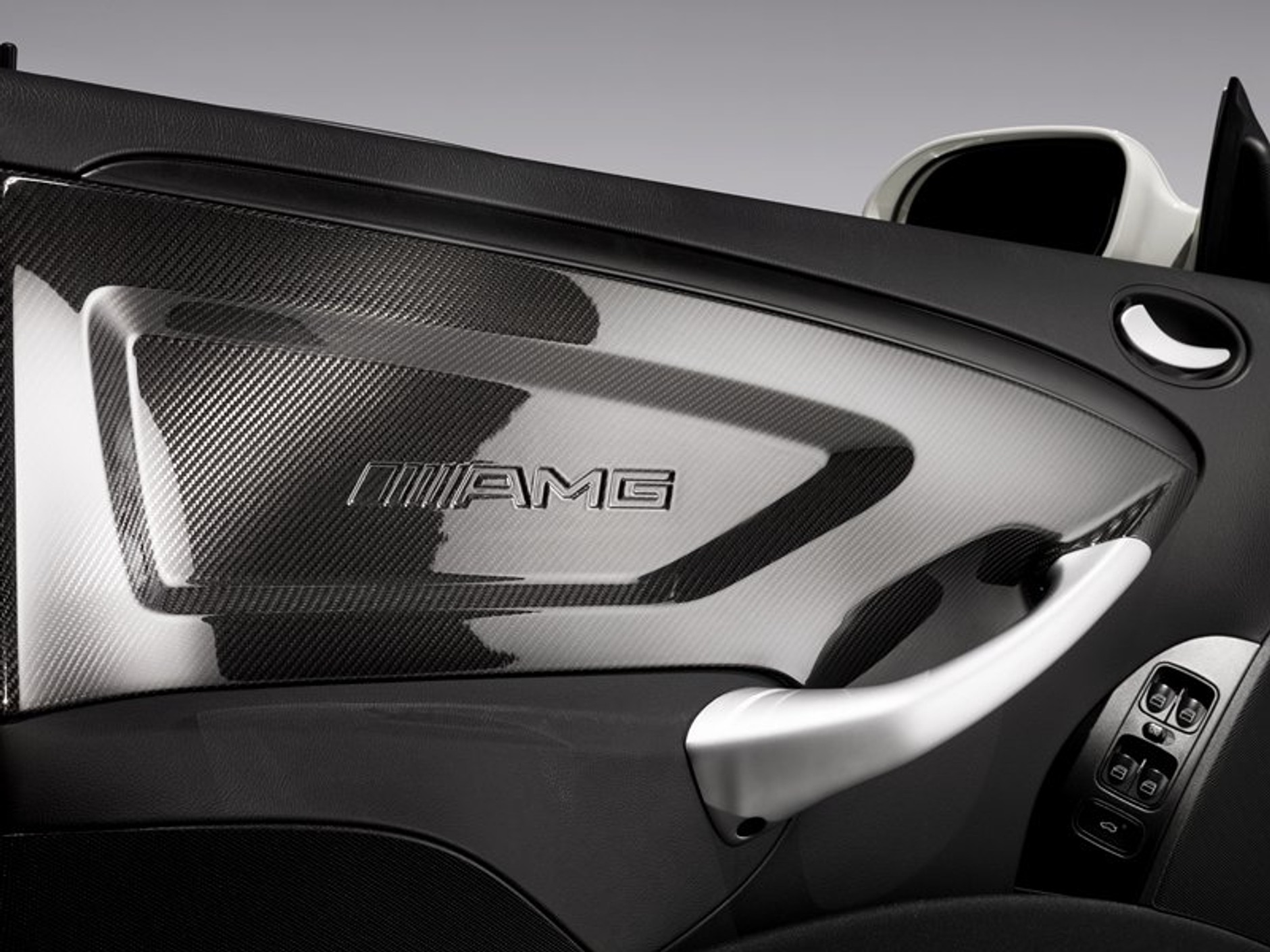 Mercedes-Benz CLK 63 AMG Black Series – szczegółowe informacje o silniku