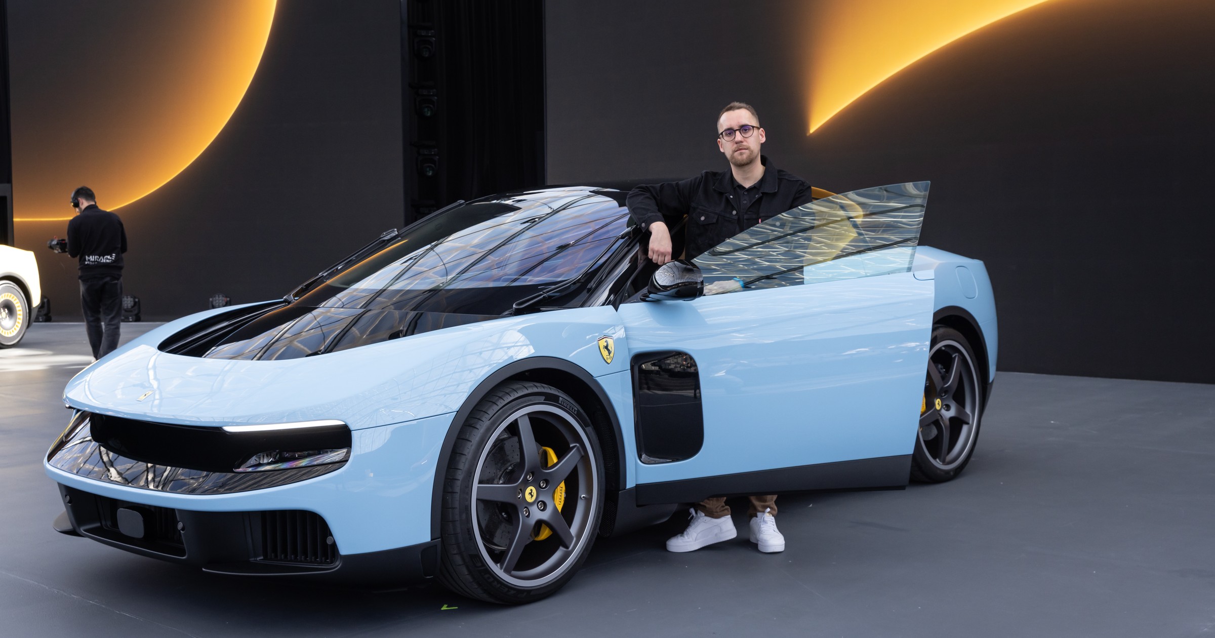 Ferrari Luce i redaktor Filip