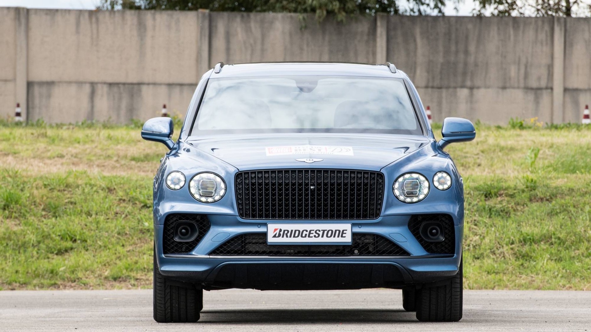 Test the Best – Bentley Bentayga