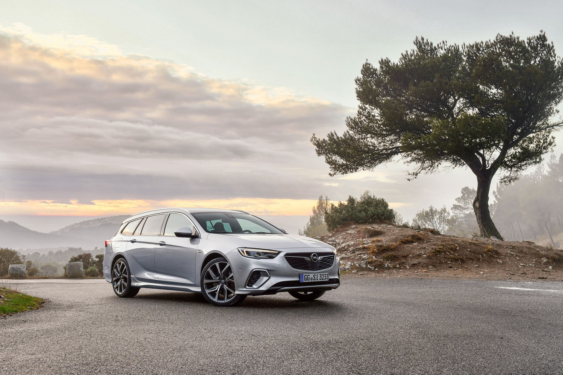 Opel Insignia GSi - szybka i zwinniejsza