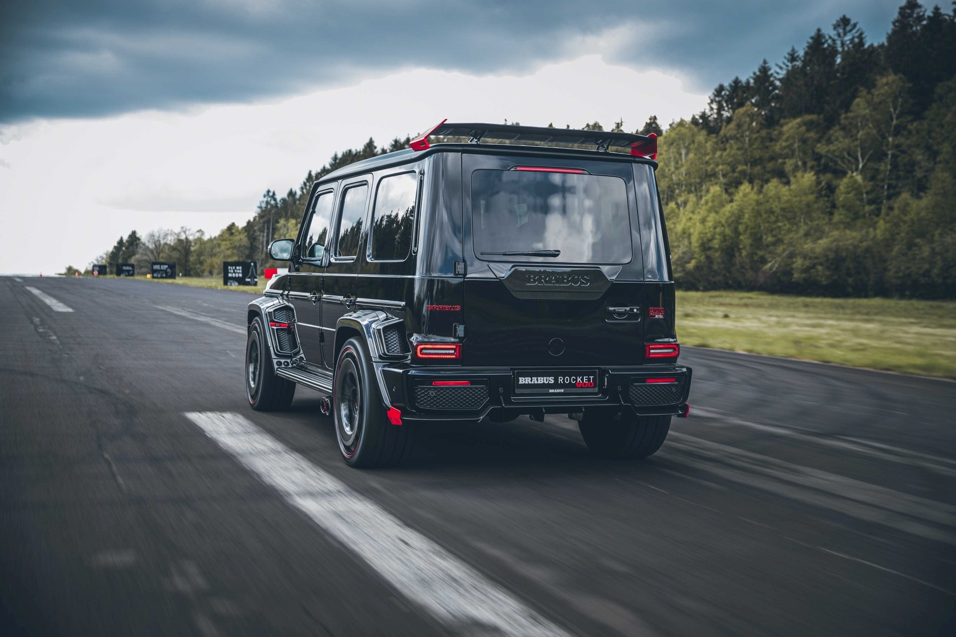Brabus 900 Rocket Edition - Mercedes Klasy G na sterydach