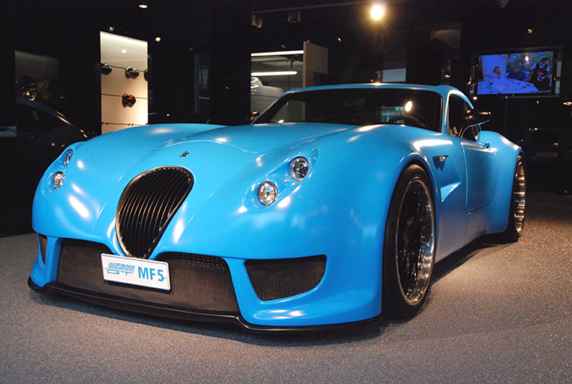 IAA Frankfurt 2007: Wiesmann GT MF5 – coupe z silnikiem BMW M5