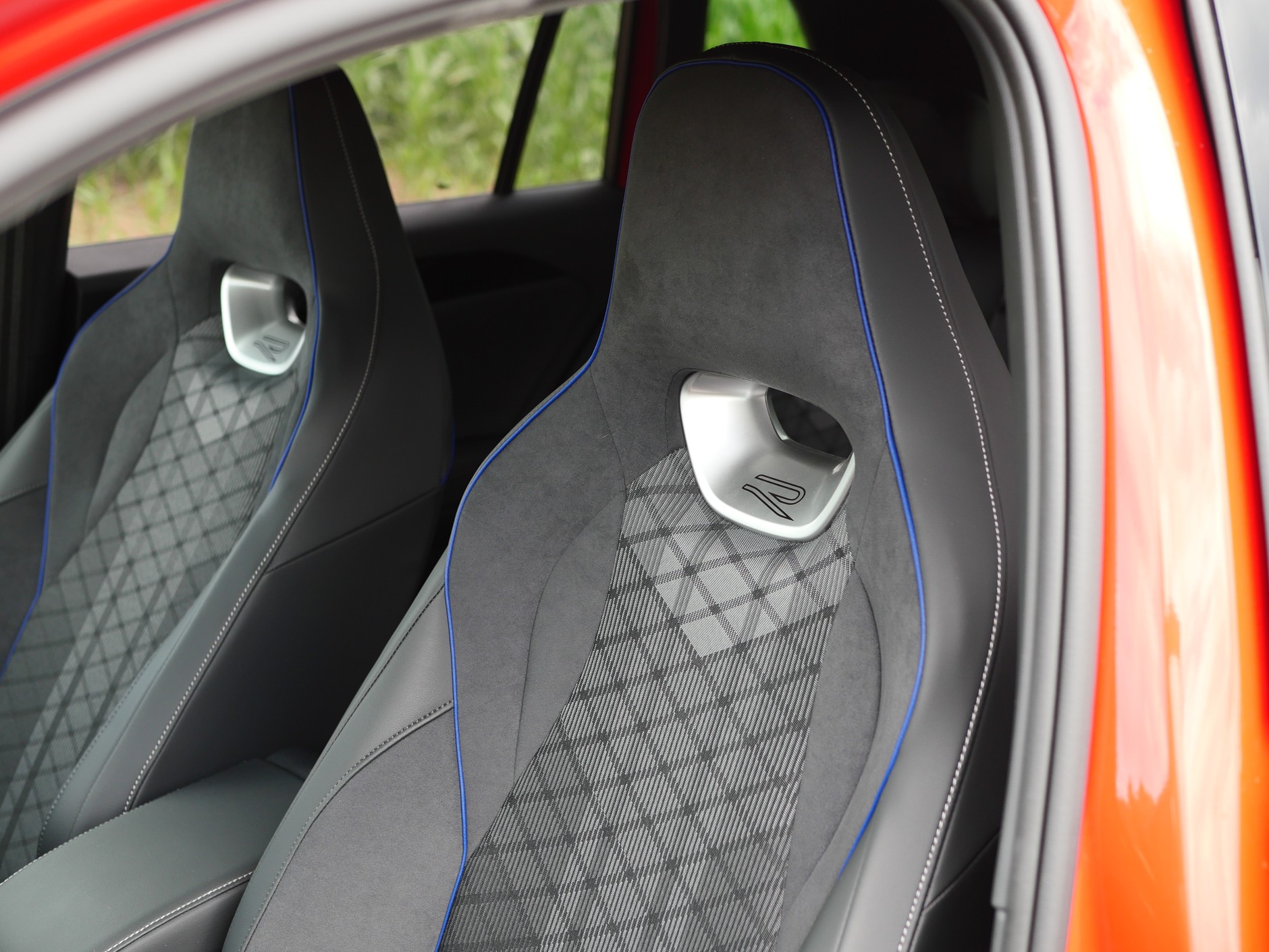 Volkswagen Tiguan 2.0 TDI 4Motion R-line (2024)