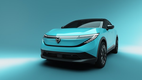 Nissan pokazał dwa nowe auta. Oto LEAF i Micra. Wiemy też, co dalej z Qashqaiem
