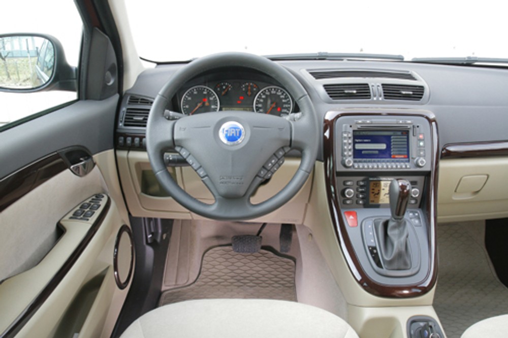 Fiat Croma 2.4 Multijet - Luksus w wydaniu Fiata