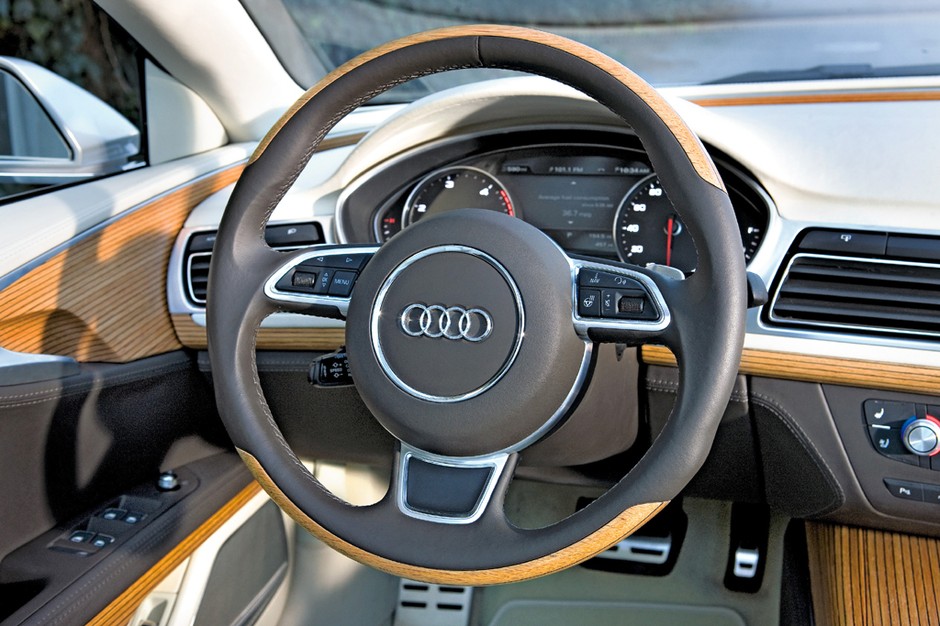 Audi Sportback Concept - Coupé z Beverly Hills