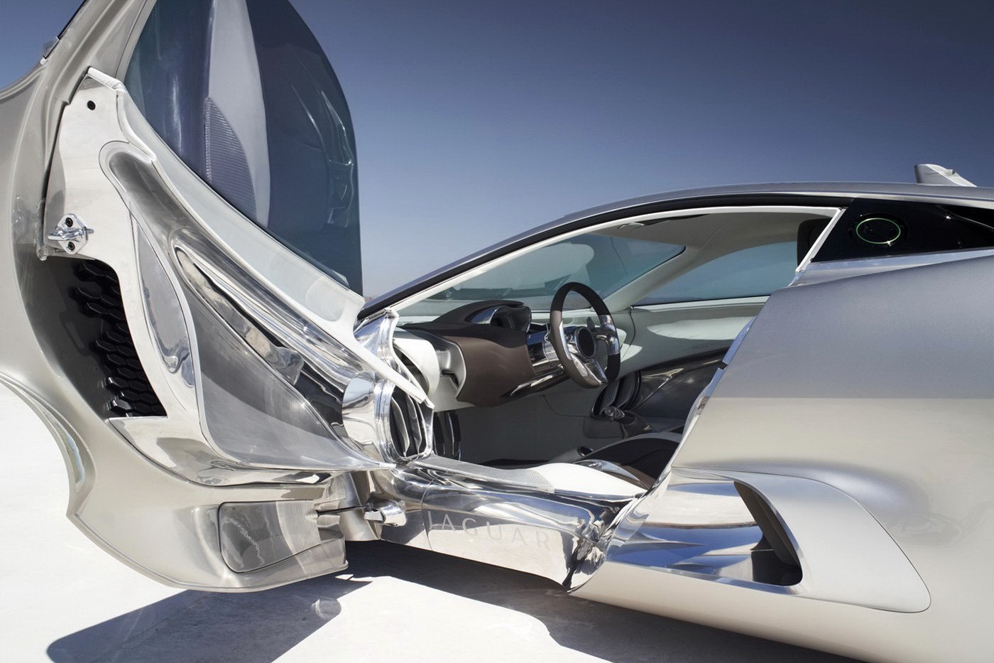 Jaguar C-X75 RE-EV