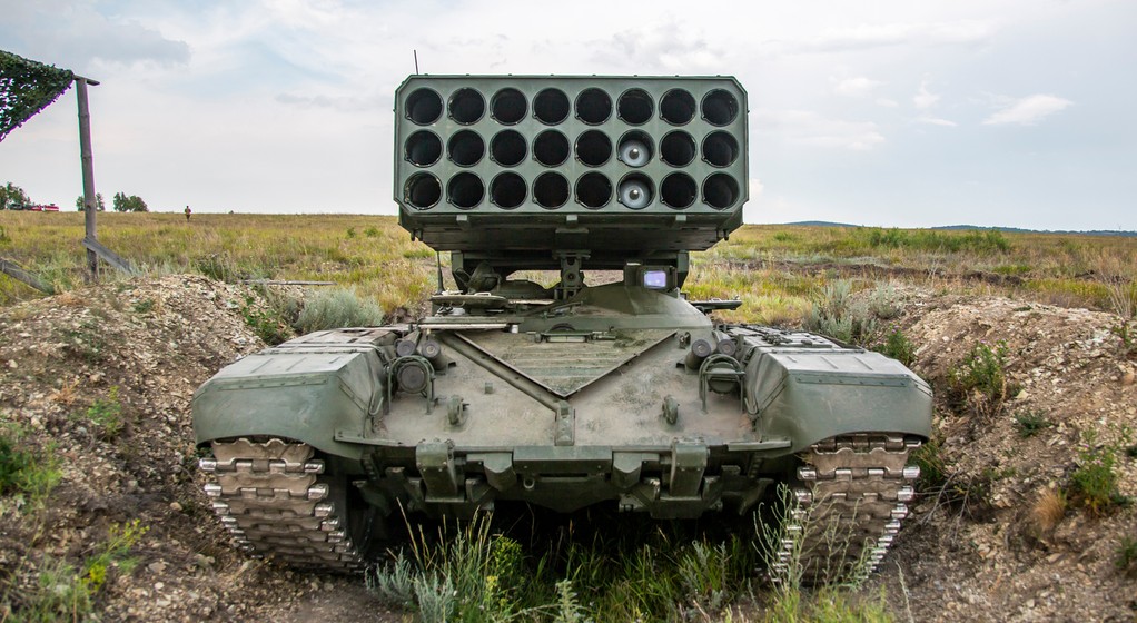 Wyrzutnia pocisków termobarycznych TOS-1A - zdj. ilustracyjne