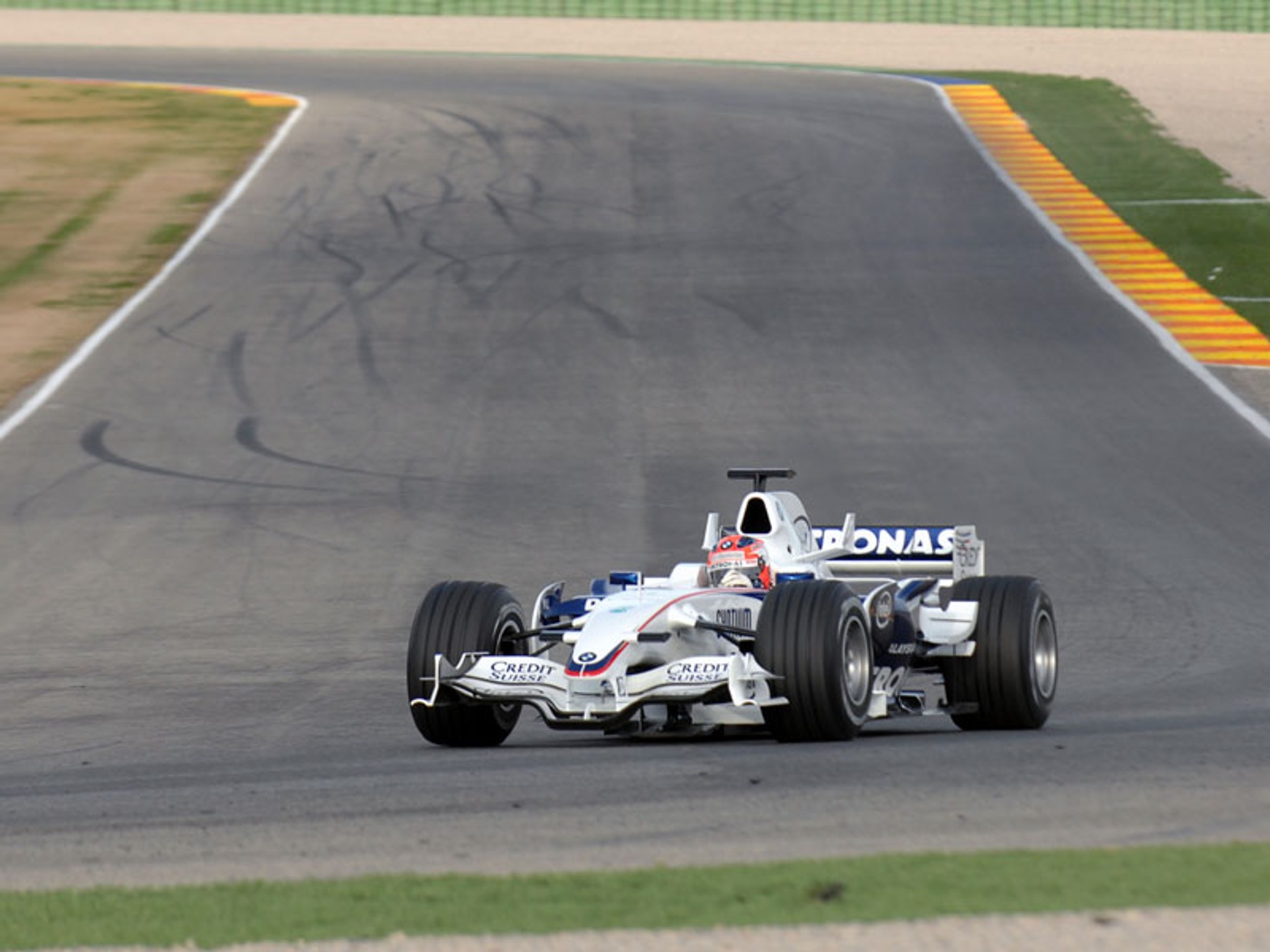 Formuła 1: Fernando Alonso pokazał klasę w Jerez (fotogaleria z testów)