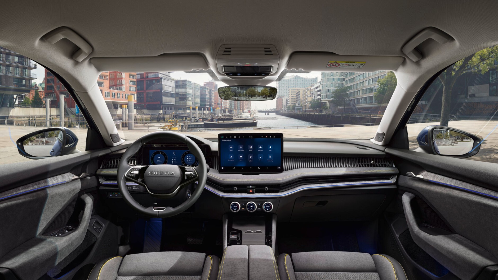 Skoda Superb liftback PHEV 2026