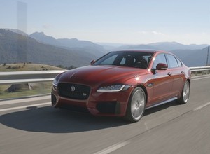 Jaguar XF - niemiecki styl Anglika
