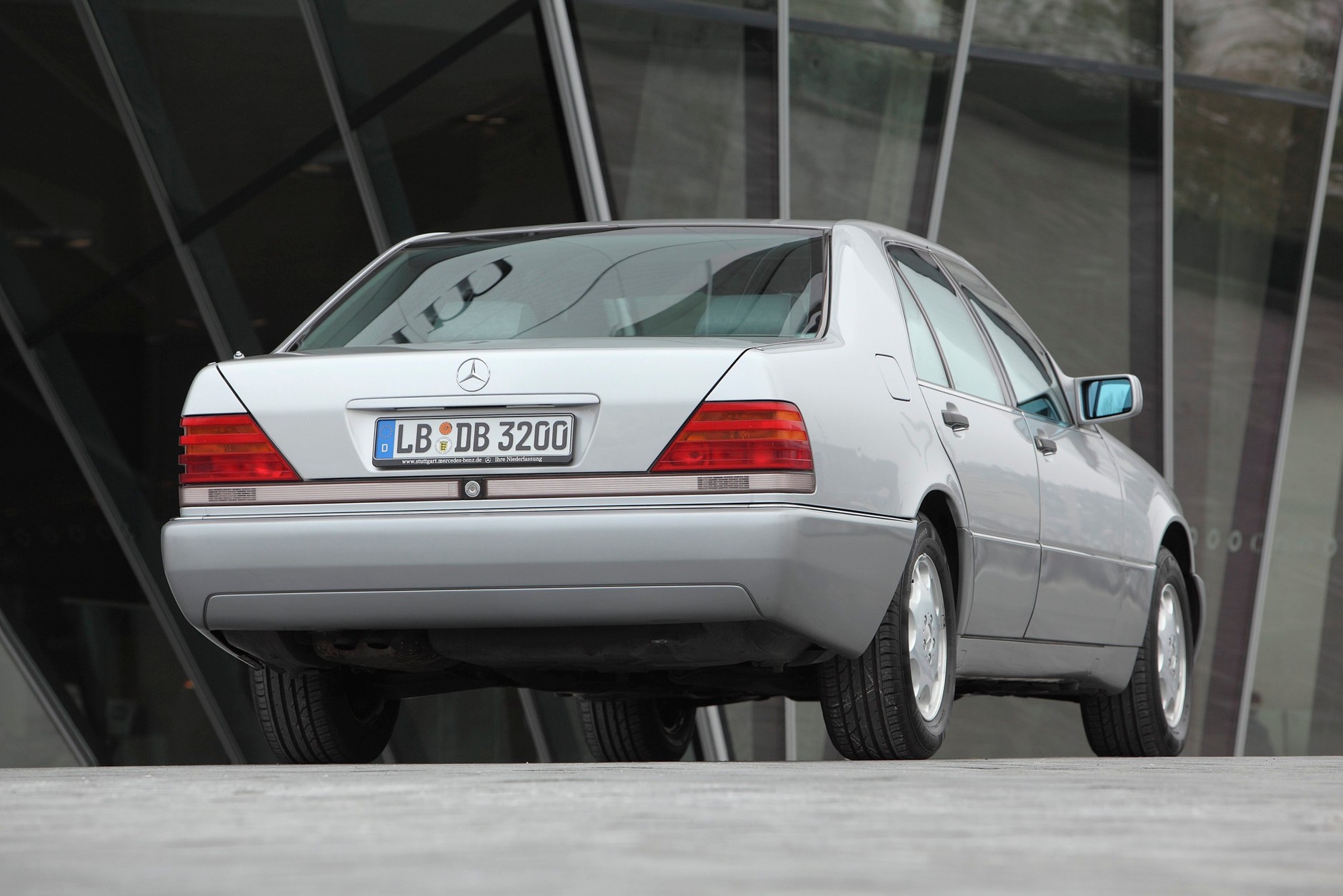 Mercedes W 140