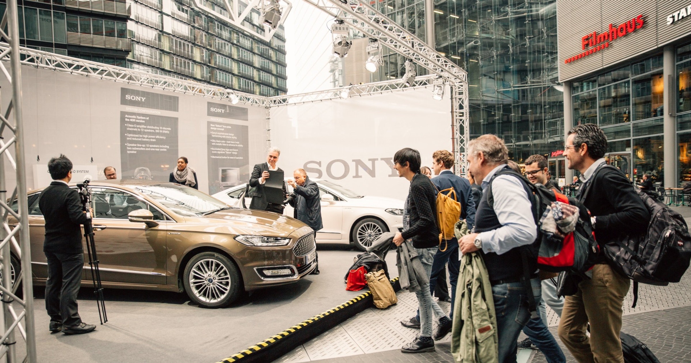 Ford Mondeo Vignale z systemem Sony: pokaz w Berlinie