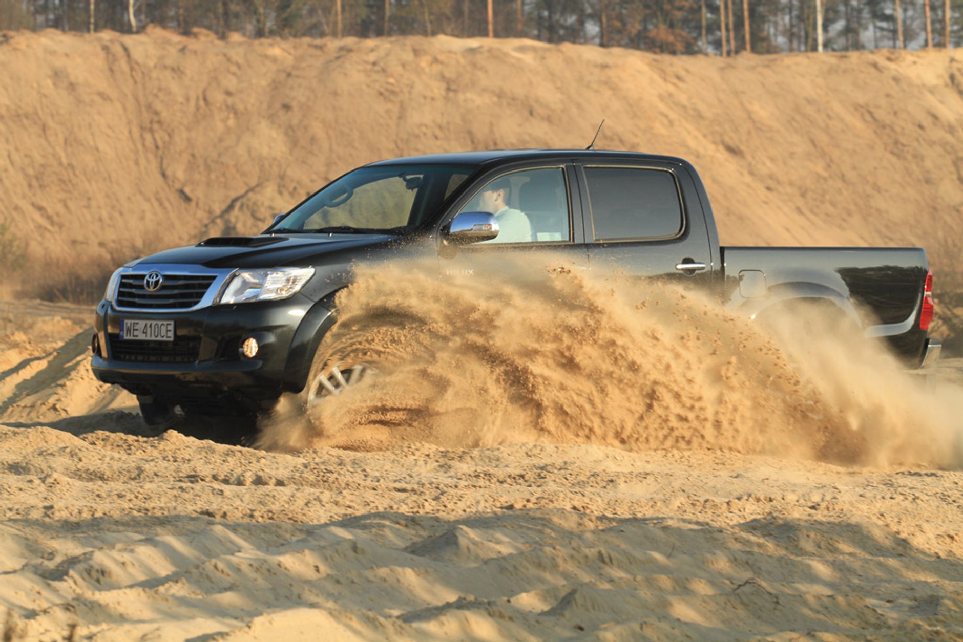 Toyota Hilux: pikap nie do zdarcia